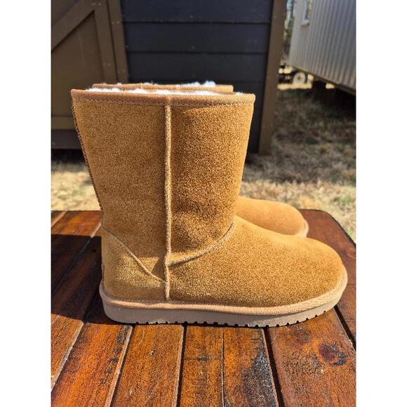 KOOLABURRA BY UGG KOOLA SHORT CHESTNUT SUEDE SHEEPSKIN WOMEN'S BOOTS SIZE US 7 - Picture 2 of 5